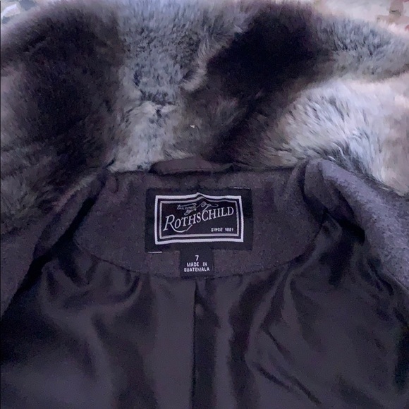 Coat - Picture 2 of 6